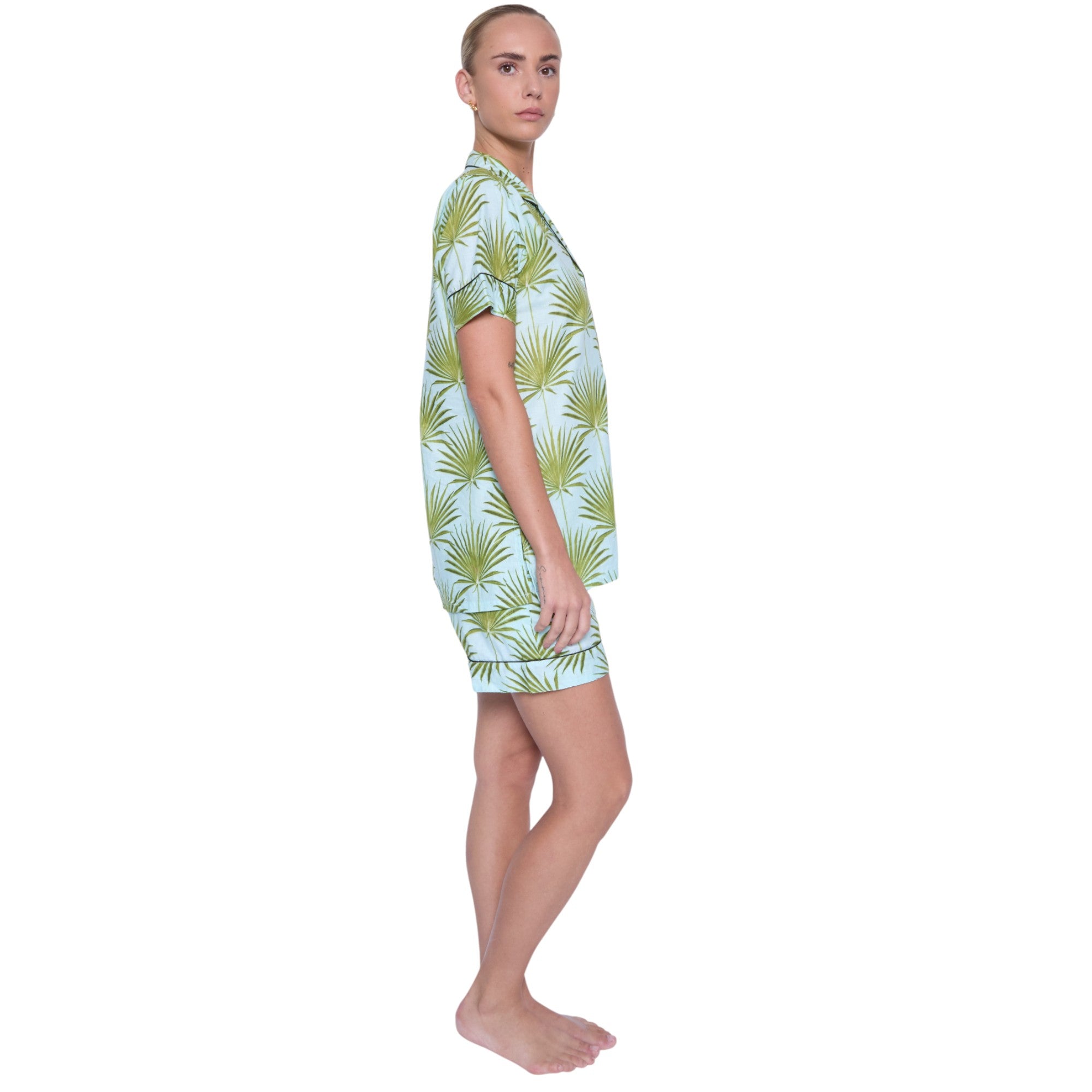 PIJAMA "VERDE BEACH" CON SHORT
