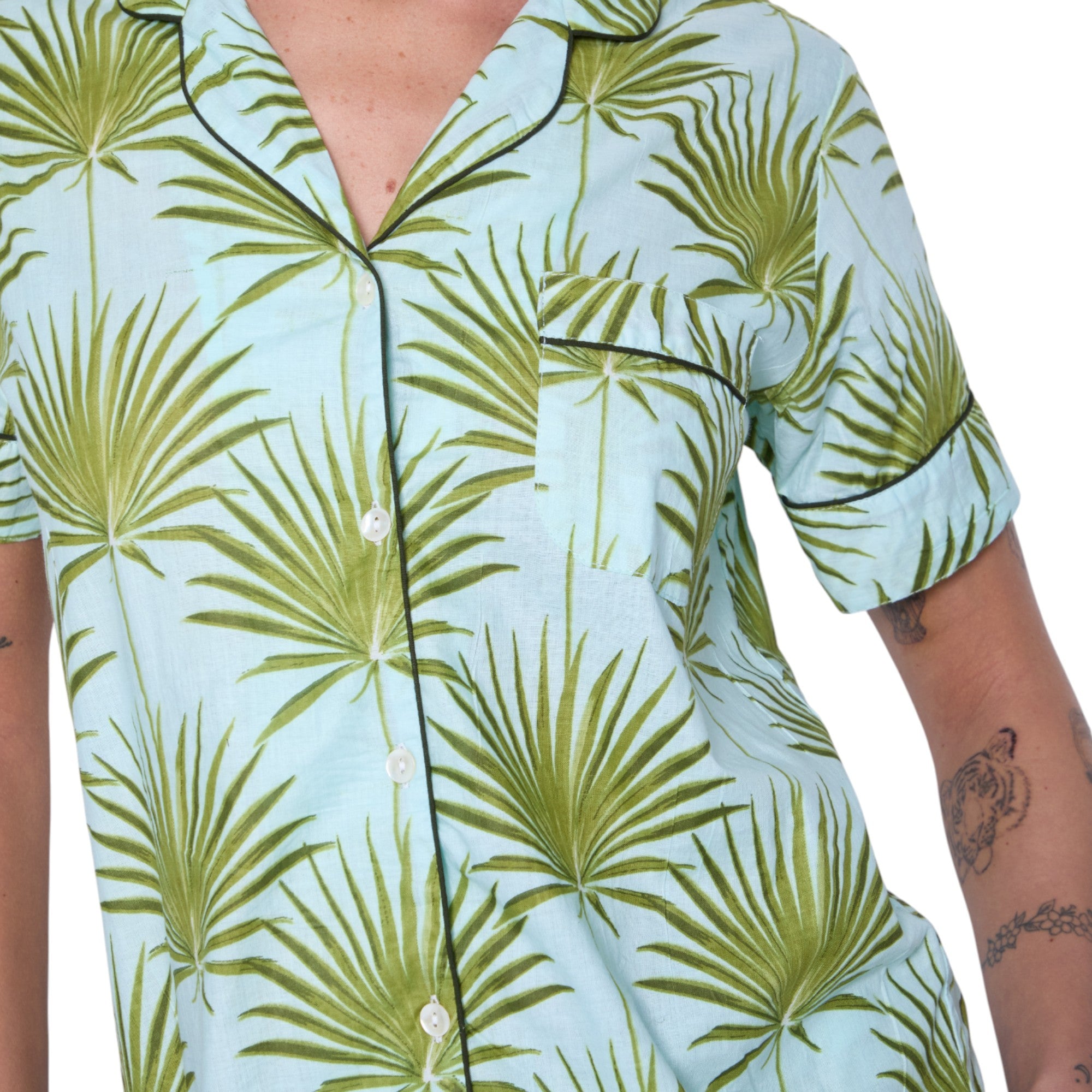 PIJAMA "VERDE BEACH" CON SHORT