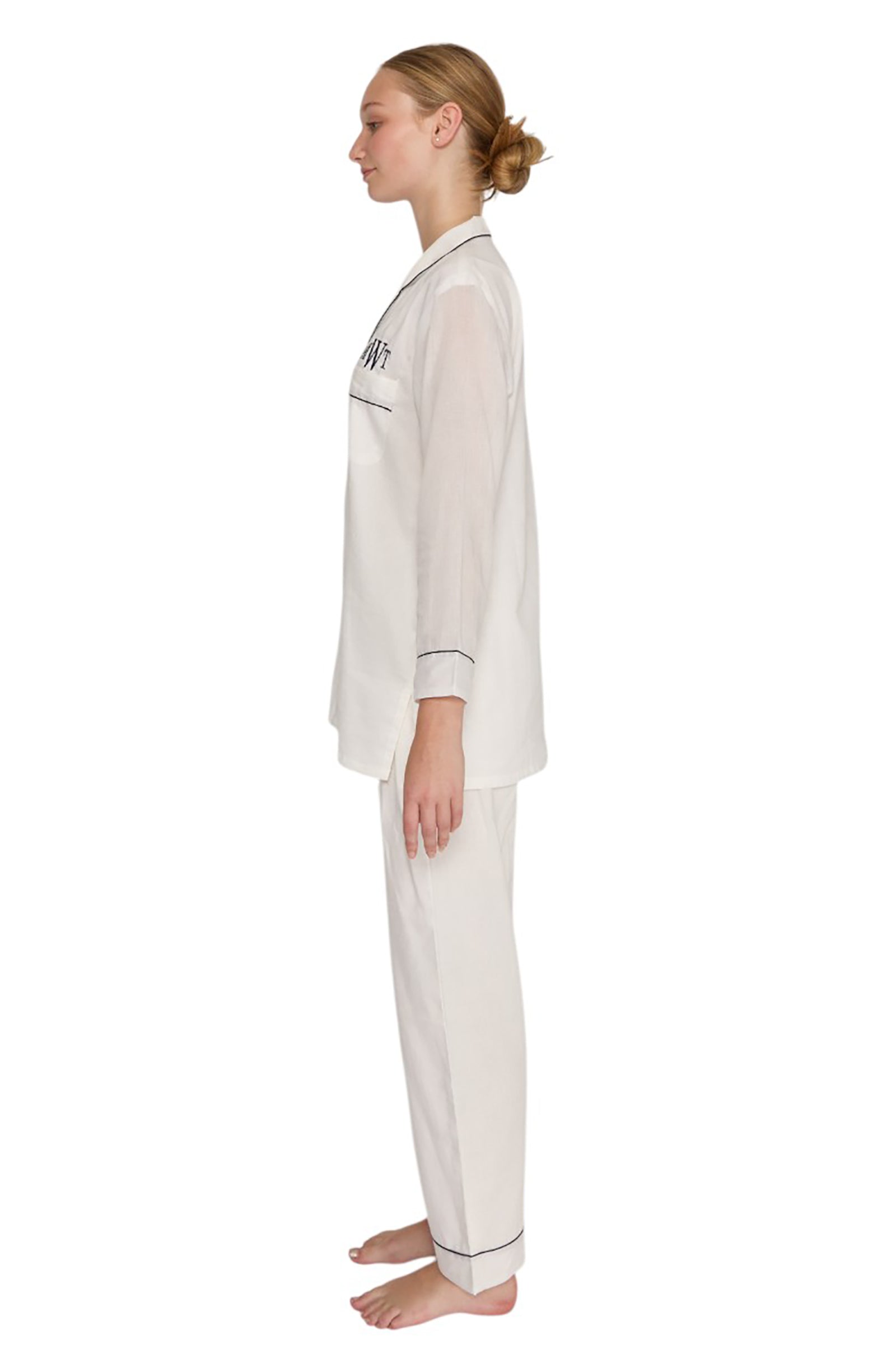 PIJAMA "CLASSIC WHITE" CON PANTALON