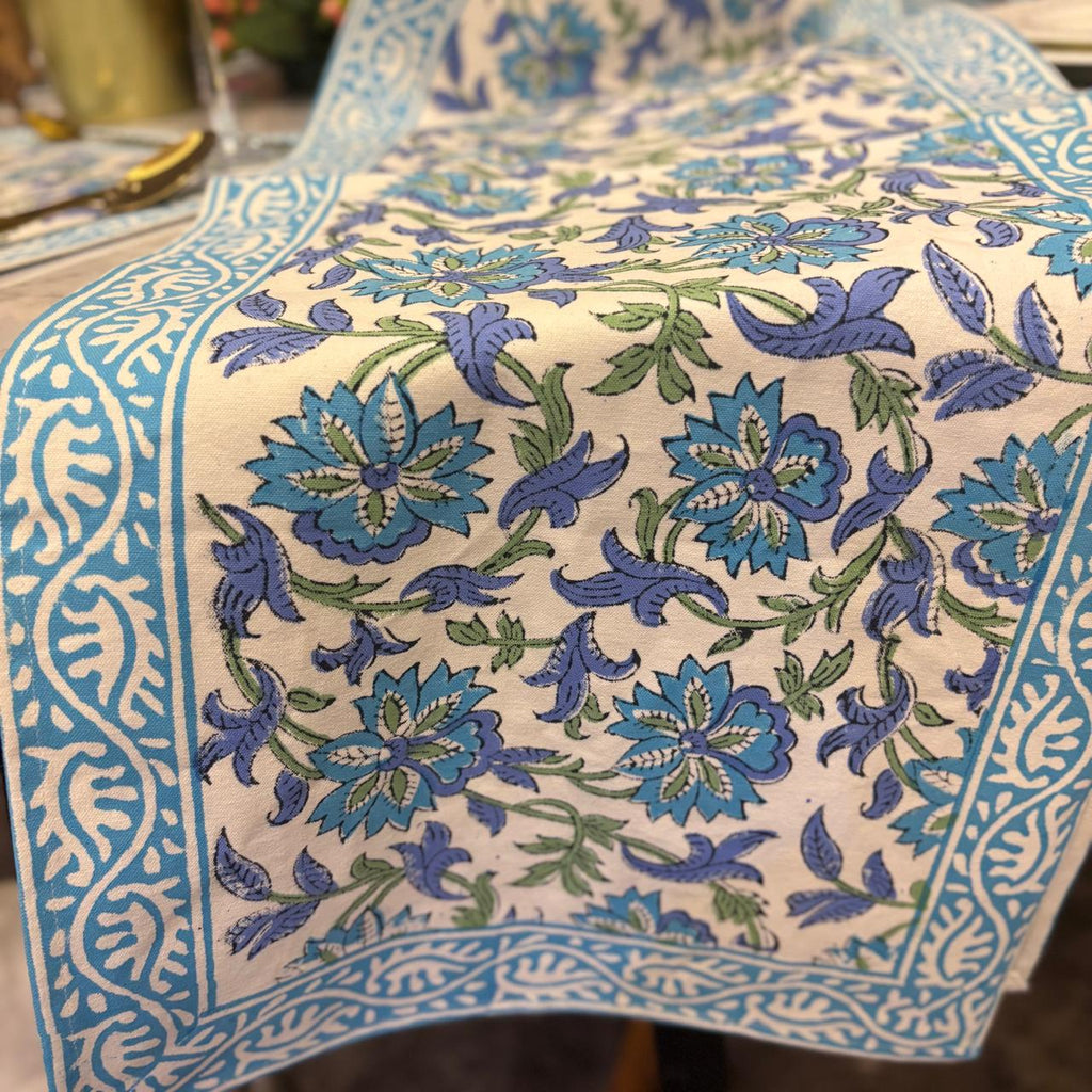 JUEGO DE 6 INDIVIDUALES CON 6 SERVILLETAS