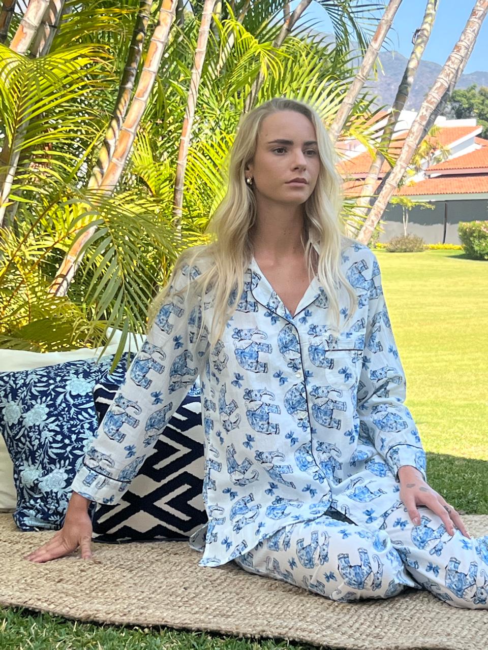 PIJAMA "LOOK" CON PANTALON