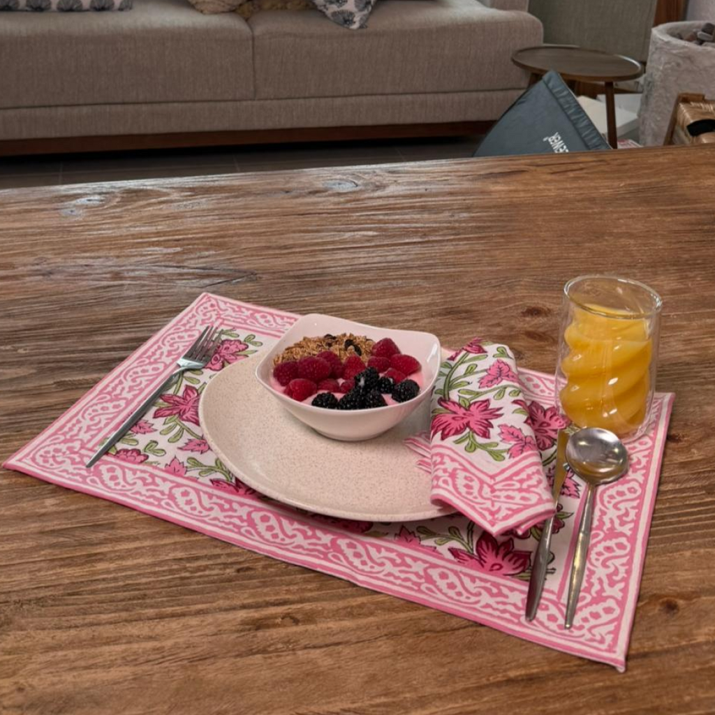 JUEGO DE 6 INDIVIDUALES "ROUGUE" CON 6 SERVILLETAS