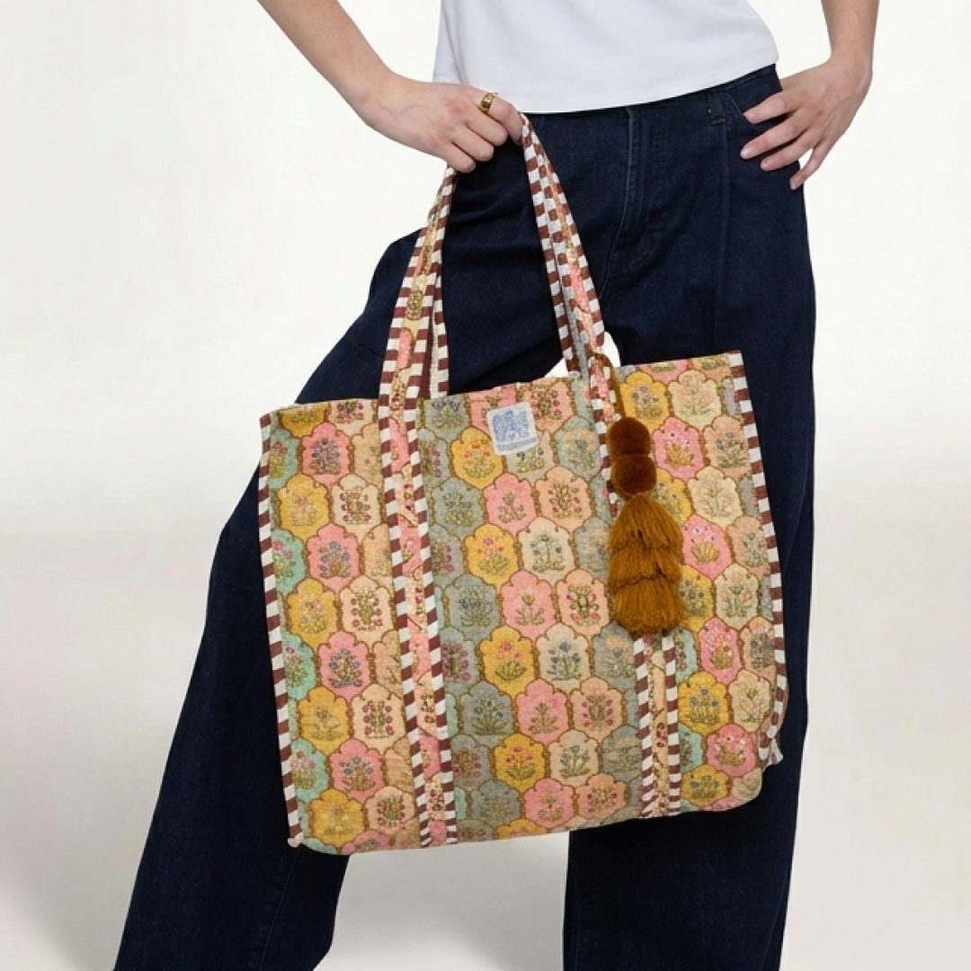 TOTE BAG PASTEL BLOOM GARDEN